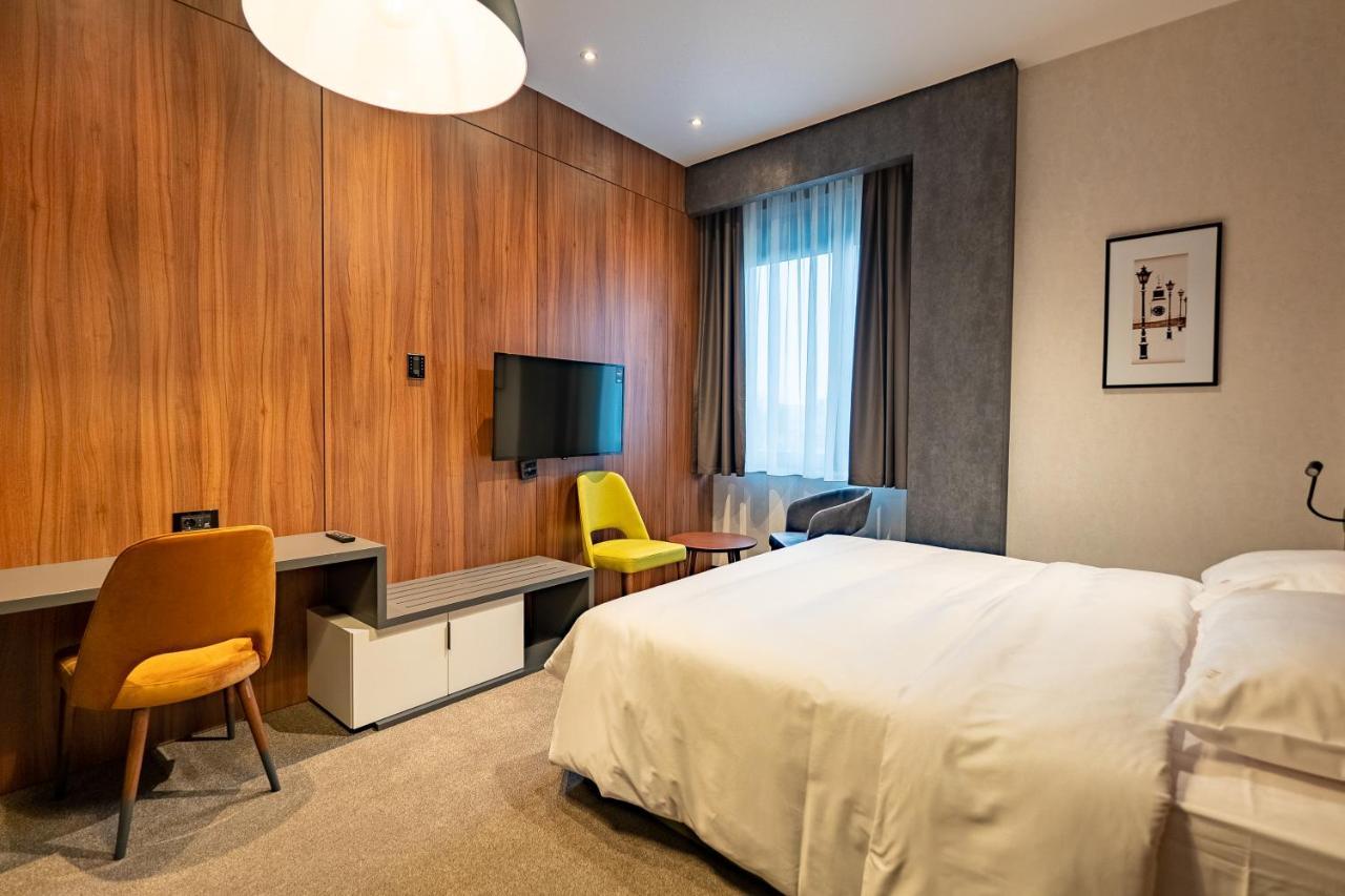 Hotel Element Novi Sad Luaran gambar