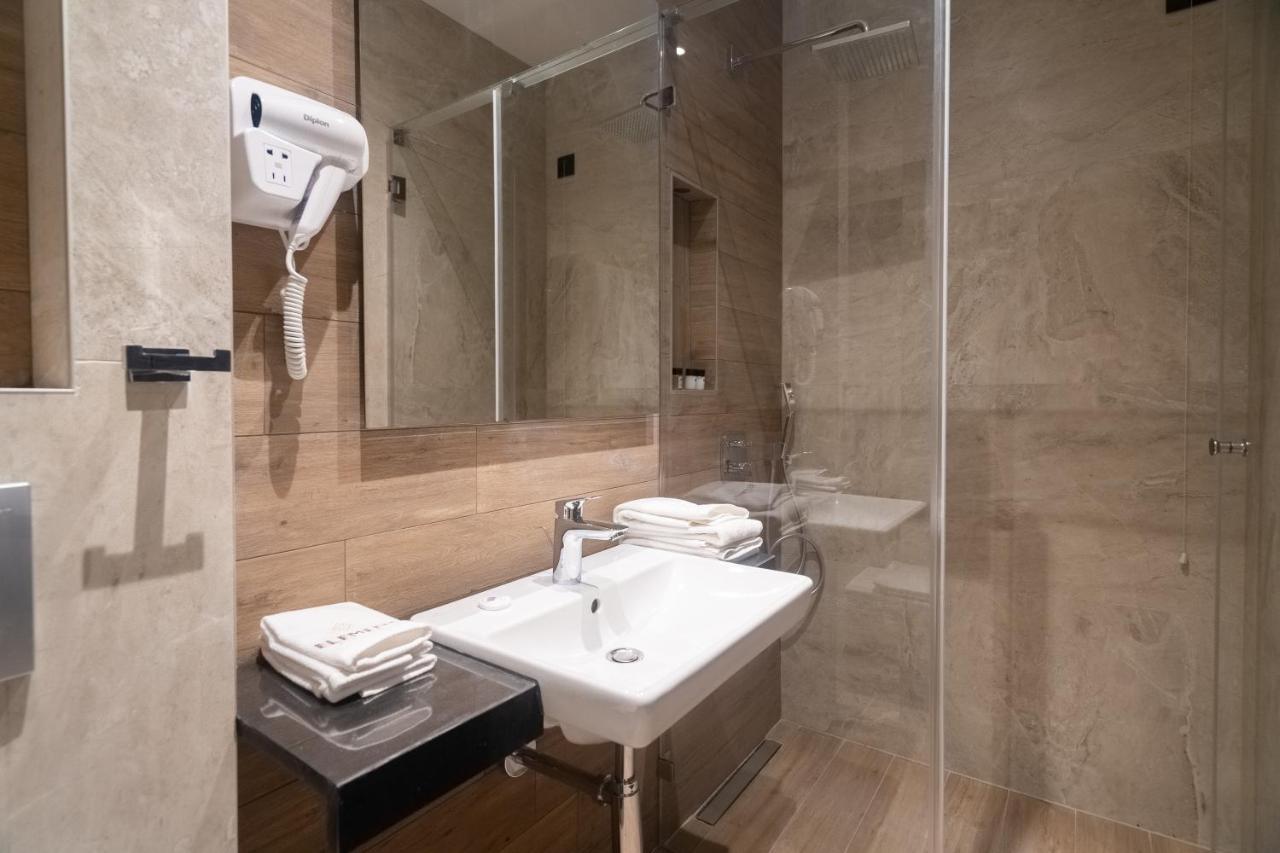 Hotel Element Novi Sad Luaran gambar